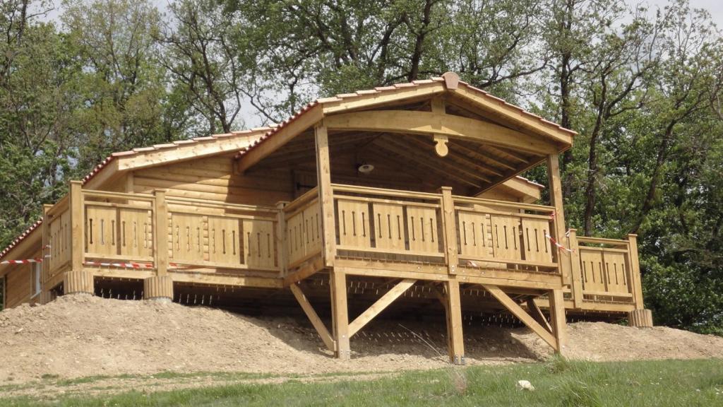 Chalet Domaine De Combe Ramond Veilhes Quarto foto